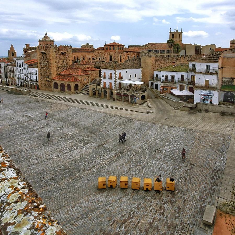 Hostal Martes Cáceres Plaza Mayor - Tercer piso SIN ascensor Exterior foto